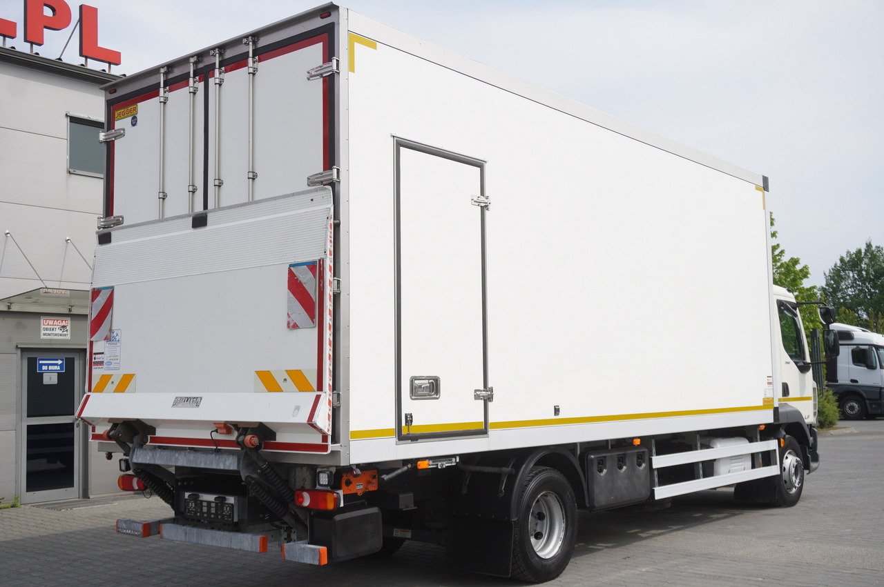 DAF LF 16.260 / Jegger Refrigerator / Carrier Supra 750 / DHOLLANDIA 1500 kg / Sleeper cab - مبردة شاحنة: صور 3 DAF LF 16.260 / Jegger Refrigerator / Carrier Supra 750 / DHOLLANDIA 1500 kg / Sleeper cab - مبردة شاحنة: صور 3