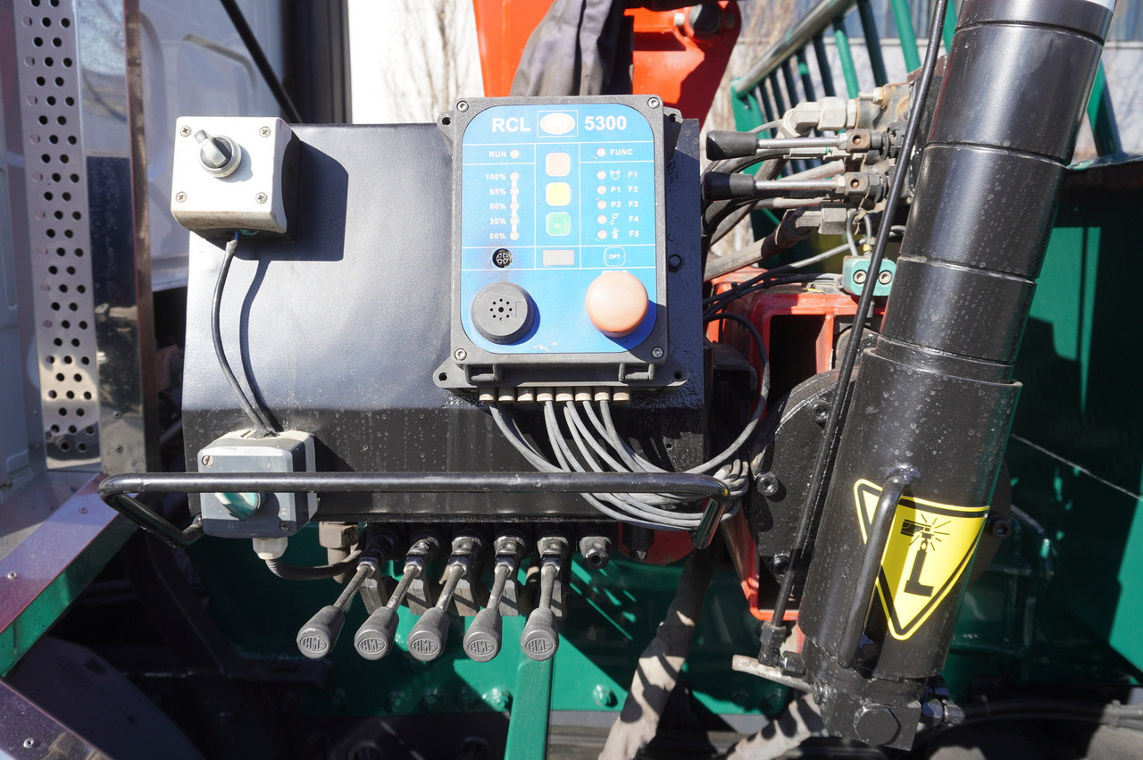 شاحنة كرين DAF LF 18.310 E6 / Skip loader Fornal NKR 130V / HDS HMF 735 K2 / Manual gearbox: صور 12