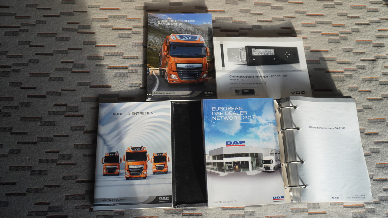 بصندوق مغلق شاحنة DAF XF 410 EURO 6 /410 HP / 20 EPAL / Dhollandia lift 1500 kg: صور 28