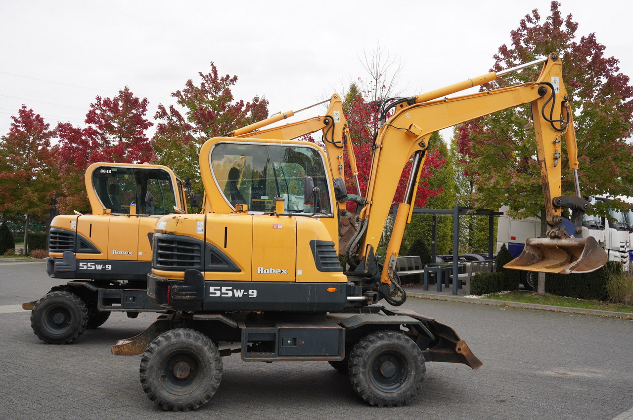 Hyundai Robex 55W-9 Wheeled Excavator 5.5t / 2 unit - حفارة على عجلات: صور 4 Hyundai Robex 55W-9 Wheeled Excavator 5.5t / 2 unit - حفارة على عجلات: صور 4