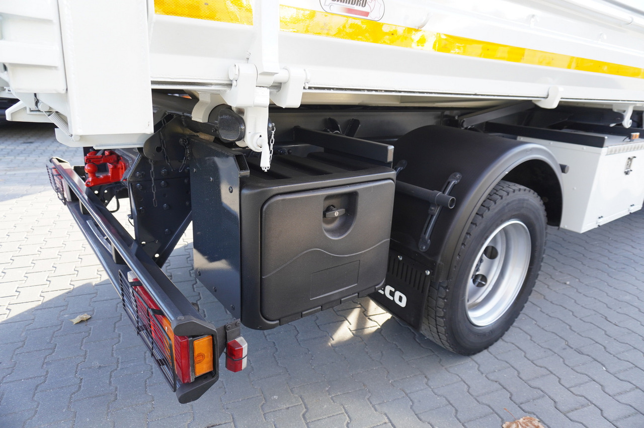 IVECO Eurocargo 120E18 Crane Palfinger / 3-way tipper / sleeper cab إيجار IVECO Eurocargo 120E18 Crane Palfinger / 3-way tipper / sleeper cab: صور 25
