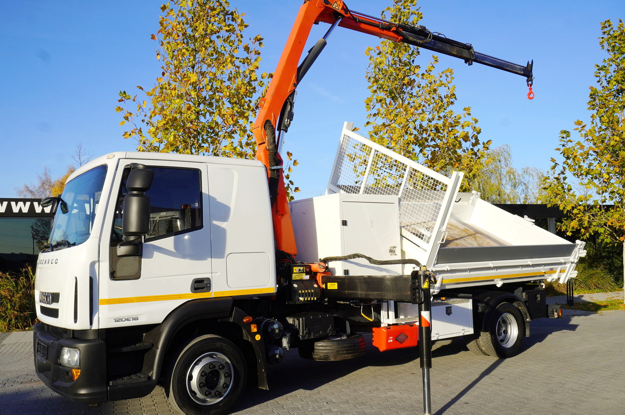 IVECO Eurocargo 120E18 Crane Palfinger / 3-way tipper / sleeper cab - قلابات, شاحنة كرين: صور 3 IVECO Eurocargo 120E18 Crane Palfinger / 3-way tipper / sleeper cab - قلابات, شاحنة كرين: صور 3