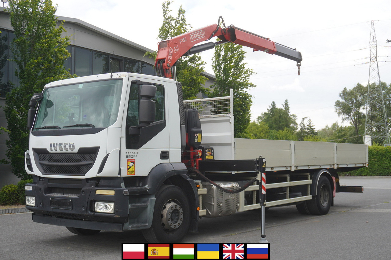 IVECO STRALIS 19.310 E6 / Flatbed 19 EPAL / FASSI F135 / 225 MTH! / 5.7 T - شاحنات مسطحة, شاحنة كرين: صور 1 IVECO STRALIS 19.310 E6 / Flatbed 19 EPAL / FASSI F135 / 225 MTH! / 5.7 T - شاحنات مسطحة, شاحنة كرين: صور 1