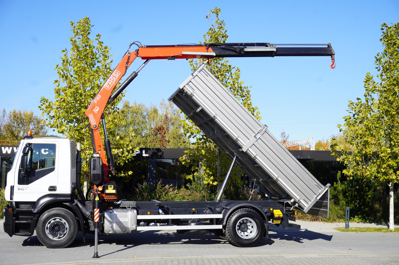IVECO Stralis 310 E6 / NEW 3-sided tipper / Fassi F135 crane with remote control - شاحنة كرين: صور 4 IVECO Stralis 310 E6 / NEW 3-sided tipper / Fassi F135 crane with remote control - شاحنة كرين: صور 4