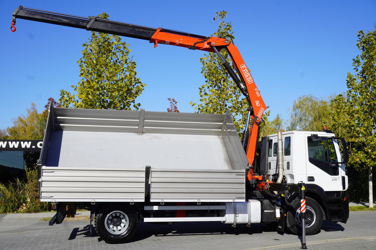 قلابات, شاحنة كرين IVECO Stralis 310 E6 / NEW 3-sided tipper / Fassi F135 crane with remote control: صور 10