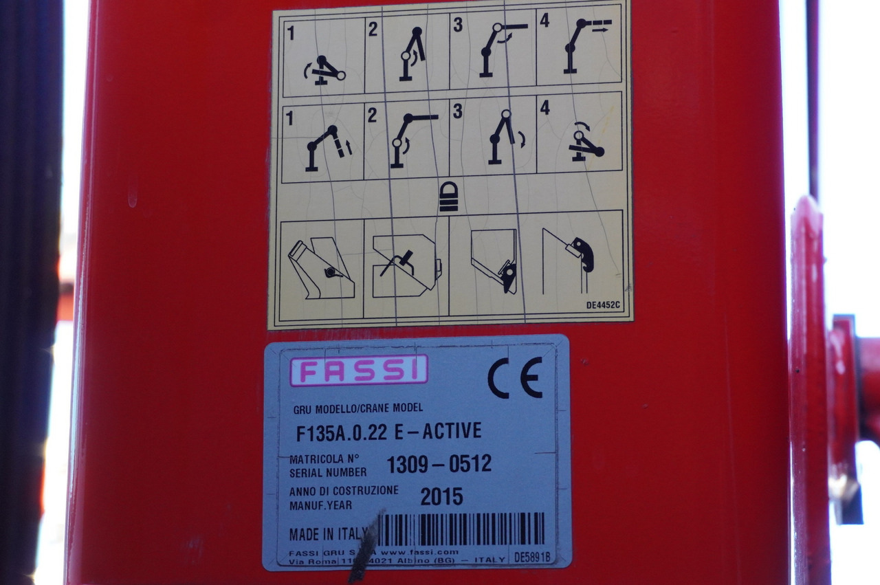 قلابات, شاحنة كرين IVECO Stralis 310 E6 / NEW 3-sided tipper / Fassi F135 crane with remote control: صور 26