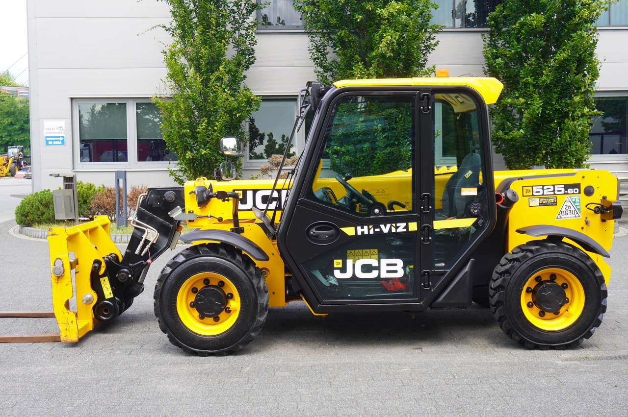 JCB 525-60T5 / 2022 / 860 MTH! / 2.5 T / Reach 6 m / joystick - جرافة ذات عجلات تلسكوبية: صور 3 JCB 525-60T5 / 2022 / 860 MTH! / 2.5 T / Reach 6 m / joystick - جرافة ذات عجلات تلسكوبية: صور 3