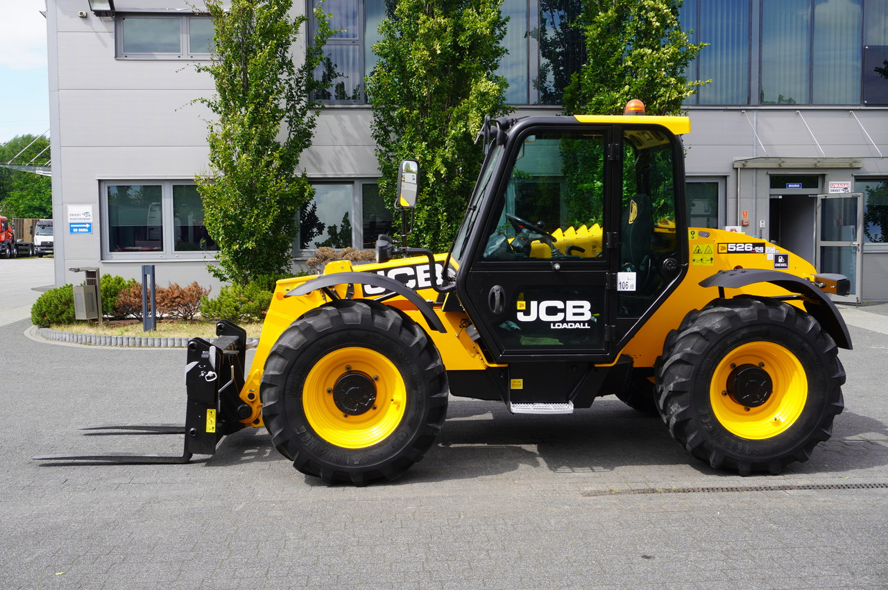 JCB 526-56 AGRI Plus / 5.6 m telescopic loader / joystick - جرافة ذات عجلات تلسكوبية: صور 2 JCB 526-56 AGRI Plus / 5.6 m telescopic loader / joystick - جرافة ذات عجلات تلسكوبية: صور 2