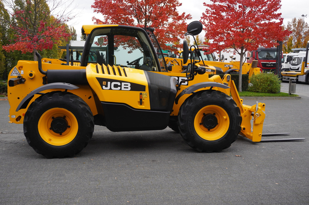 JCB 531-70 / 900 MTH telescopic charger! / 3.1 T / 7 M - جرافة ذات عجلات تلسكوبية: صور 5 JCB 531-70 / 900 MTH telescopic charger! / 3.1 T / 7 M - جرافة ذات عجلات تلسكوبية: صور 5