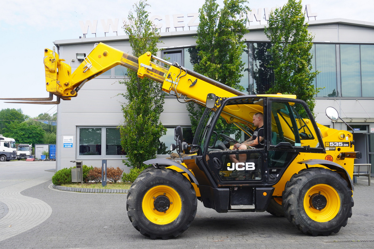 JCB 535-95 / 3.5 T / range 9.5 m / joystick / 2021 - رافعة تلسكوبية: صور 2 JCB 535-95 / 3.5 T / range 9.5 m / joystick / 2021 - رافعة تلسكوبية: صور 2