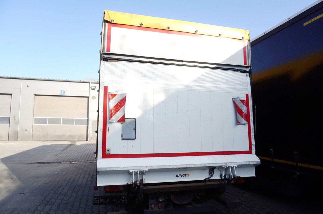 JUNGE Body Tarpaulin JUNGE / 18 Europallets / 2015 - جسم السيارة - بغطاء جانبي: صور 5 JUNGE Body Tarpaulin JUNGE / 18 Europallets / 2015 - جسم السيارة - بغطاء جانبي: صور 5