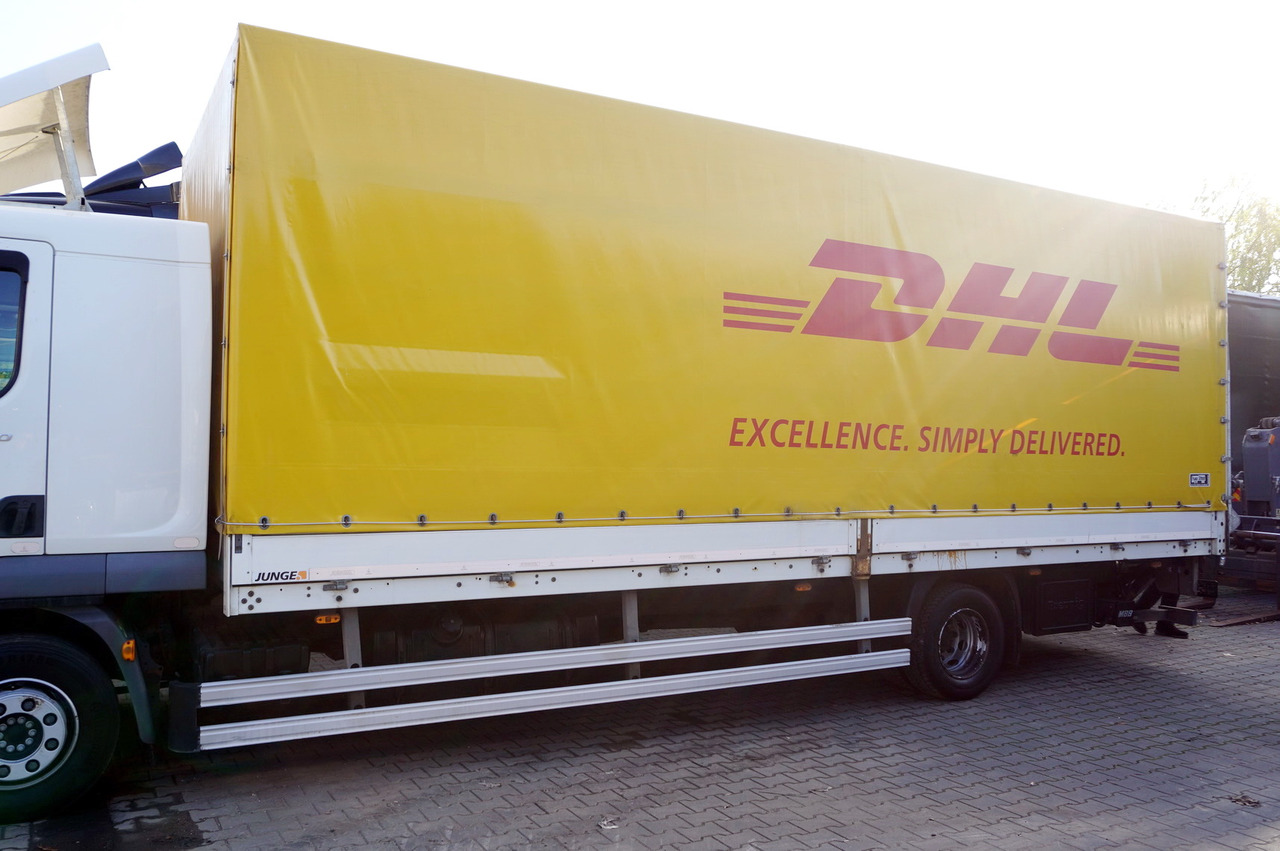 JUNGE Body Tarpaulin JUNGE / 18 Europallets / 2015 - جسم السيارة - بغطاء جانبي: صور 3 JUNGE Body Tarpaulin JUNGE / 18 Europallets / 2015 - جسم السيارة - بغطاء جانبي: صور 3