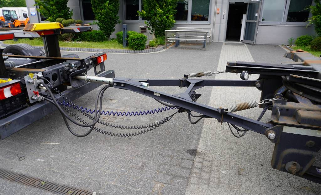 KOGEL BDF Low Deck Mega trailer - شاحنات الحاويات / جسم علوي قابل للتغيير مقطورة: صور 4 KOGEL BDF Low Deck Mega trailer - شاحنات الحاويات / جسم علوي قابل للتغيير مقطورة: صور 4