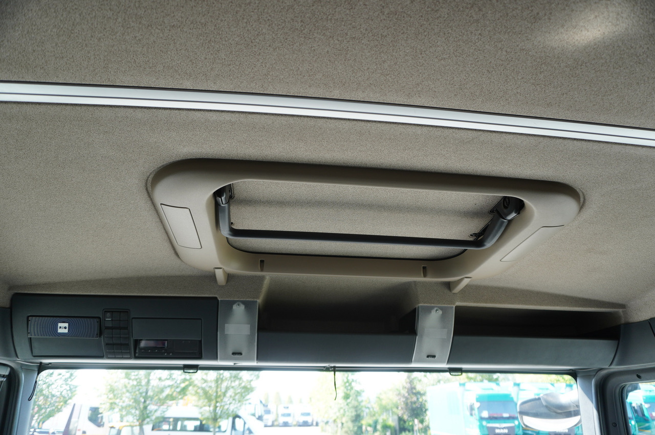 MAN TGL 12.190 / Curtainsider 19 EPAL / Sleeper cab إيجار MAN TGL 12.190 / Curtainsider 19 EPAL / Sleeper cab: صور 28