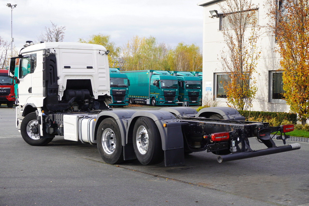 MAN TGS 26.510 6x4/4 Hydrodrive / Steering axle / Retarder / Sleeper cab - الشاسيه شاحنة: صور 3 MAN TGS 26.510 6x4/4 Hydrodrive / Steering axle / Retarder / Sleeper cab - الشاسيه شاحنة: صور 3