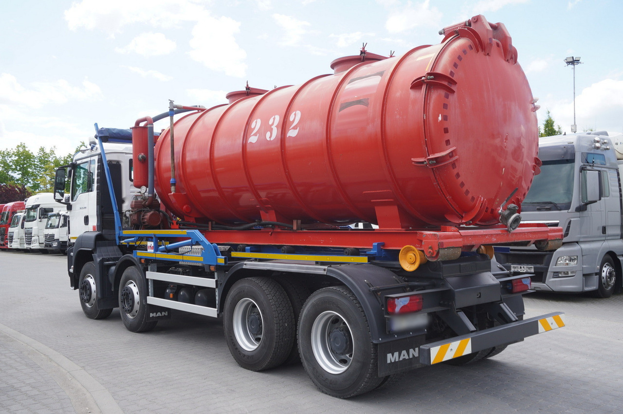 MAN TGS 35.400 8 × 4 E5 / HYVA HOOK LIFT 32.56 SE / Septic barrel 13000 L - صهريج السماد السائل: صور 5 MAN TGS 35.400 8 × 4 E5 / HYVA HOOK LIFT 32.56 SE / Septic barrel 13000 L - صهريج السماد السائل: صور 5