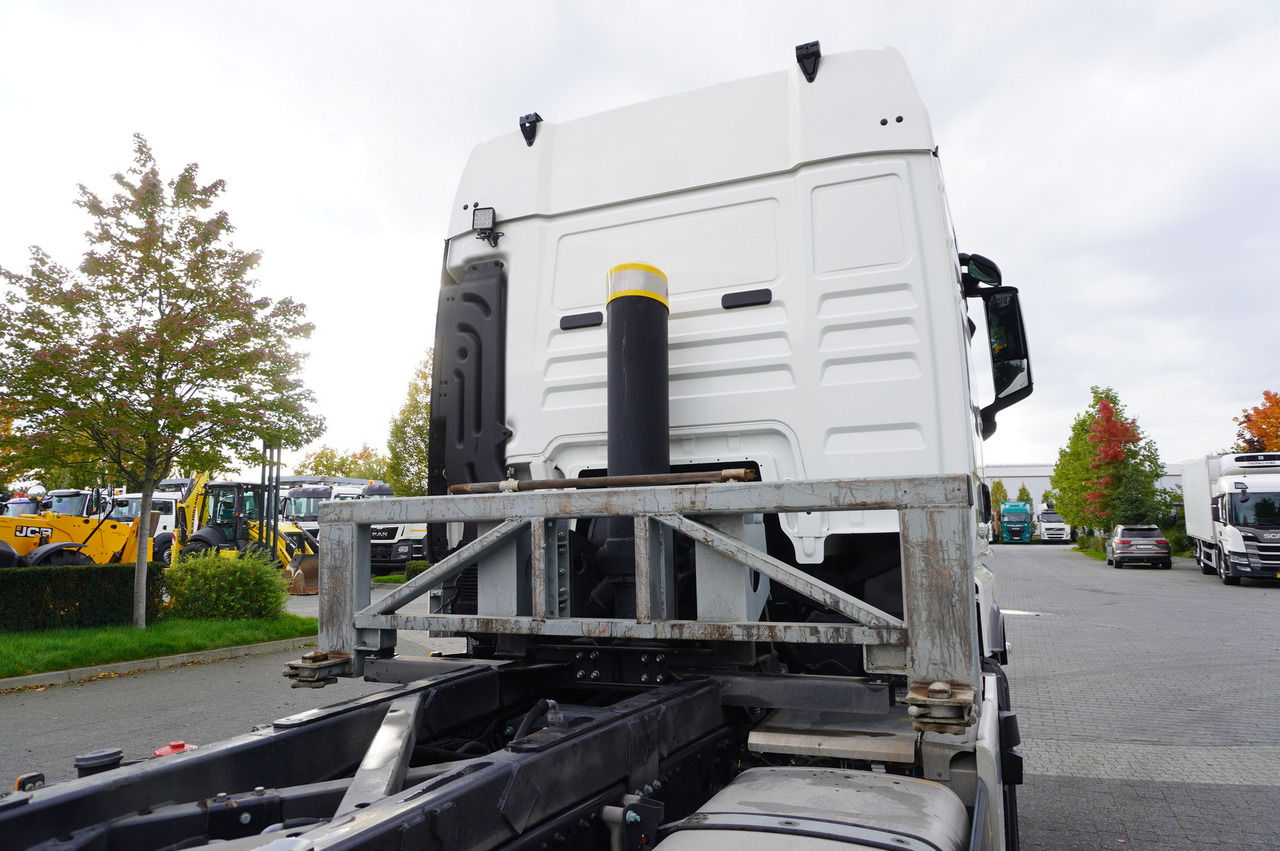 MAN TGX 26.470 6x2 COINTAINERKIPPER HYVA HIRMSCHLING / 200 tho. km! - قلابات: صور 5 MAN TGX 26.470 6x2 COINTAINERKIPPER HYVA HIRMSCHLING / 200 tho. km! - قلابات: صور 5