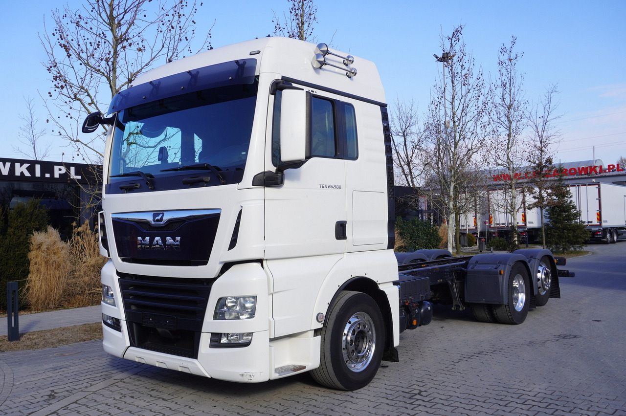 MAN TGX 26,500 / 500 HP / steering 3rd axle / 20 t cap. / Chassis 6.5 m - الشاسيه شاحنة: صور 3 MAN TGX 26,500 / 500 HP / steering 3rd axle / 20 t cap. / Chassis 6.5 m - الشاسيه شاحنة: صور 3