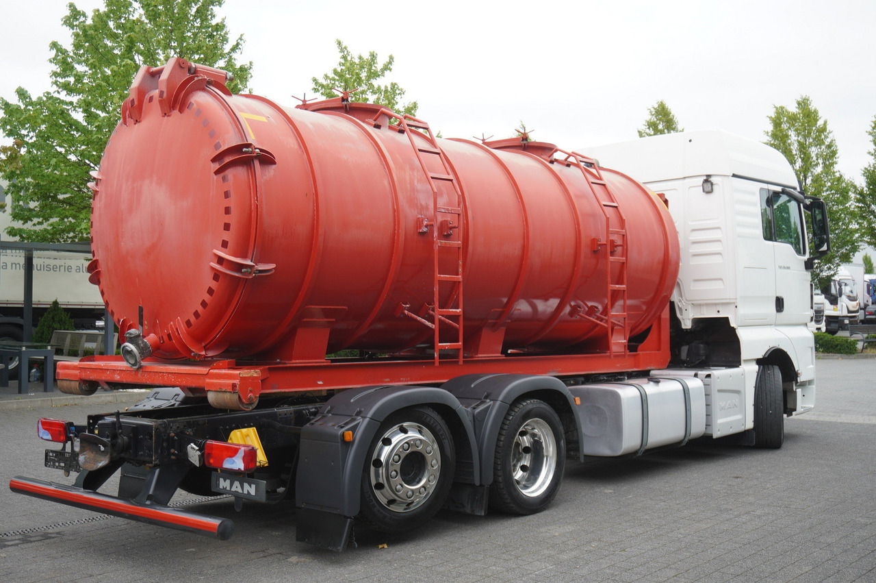 MAN TGX 26.500 / NEW Stal Septic barrel 13000 l / steering 3rd axle - صهريج السماد السائل: صور 4 MAN TGX 26.500 / NEW Stal Septic barrel 13000 l / steering 3rd axle - صهريج السماد السائل: صور 4