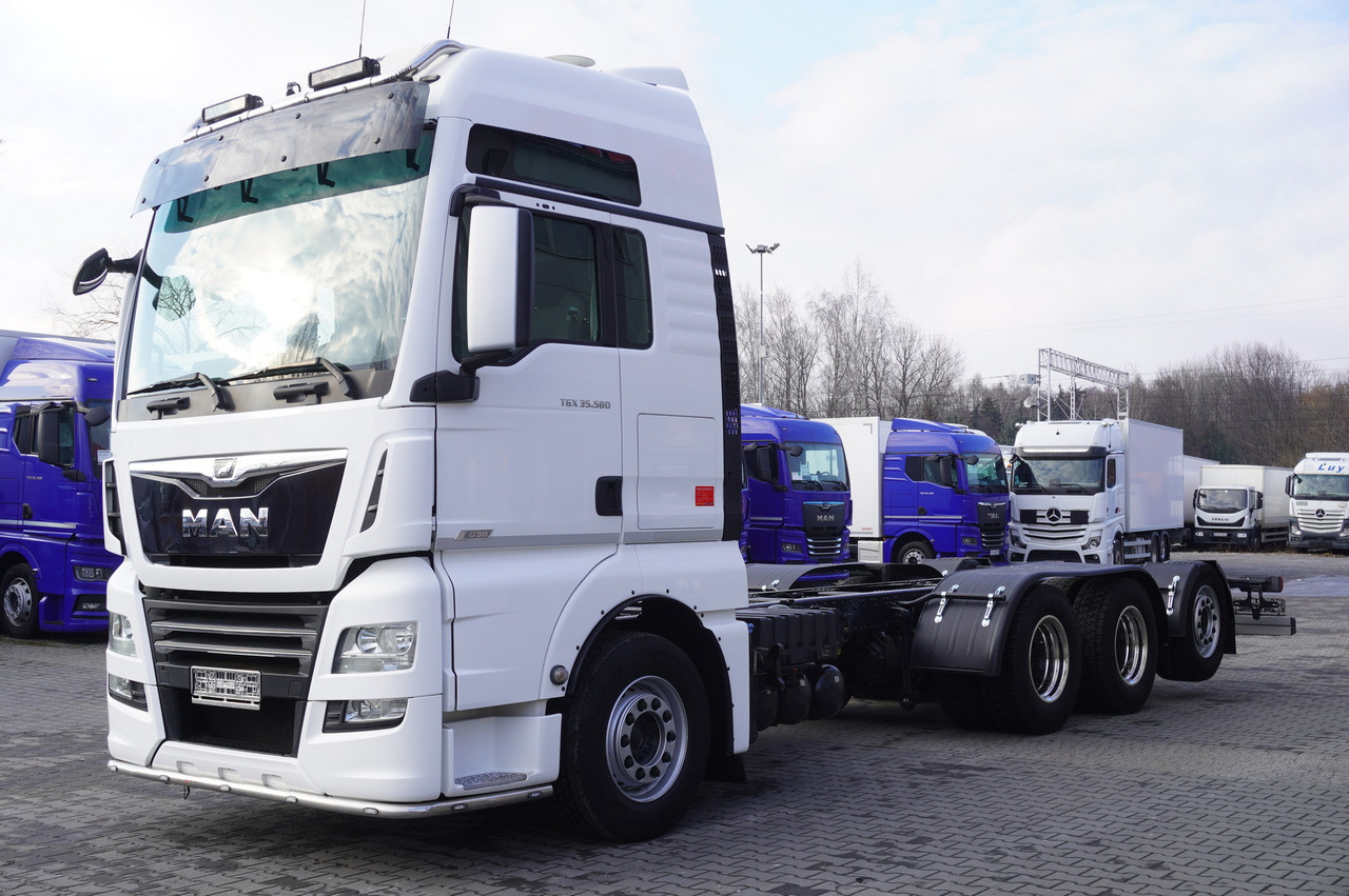 MAN TGX 35.580 E6 8x4/4 - 8.8m chassis frame - الشاسيه شاحنة: صور 2 MAN TGX 35.580 E6 8x4/4 - 8.8m chassis frame - الشاسيه شاحنة: صور 2