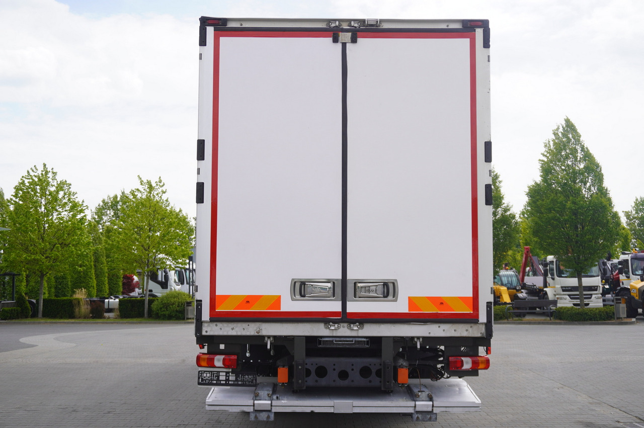 MERCEDES-BENZ Antos 1830 / Lamberet refrigerator superstructure 22 EPAL / Dhollandia lift 2000 kg - مبردة شاحنة: صور 5 MERCEDES-BENZ Antos 1830 / Lamberet refrigerator superstructure 22 EPAL / Dhollandia lift 2000 kg - مبردة شاحنة: صور 5