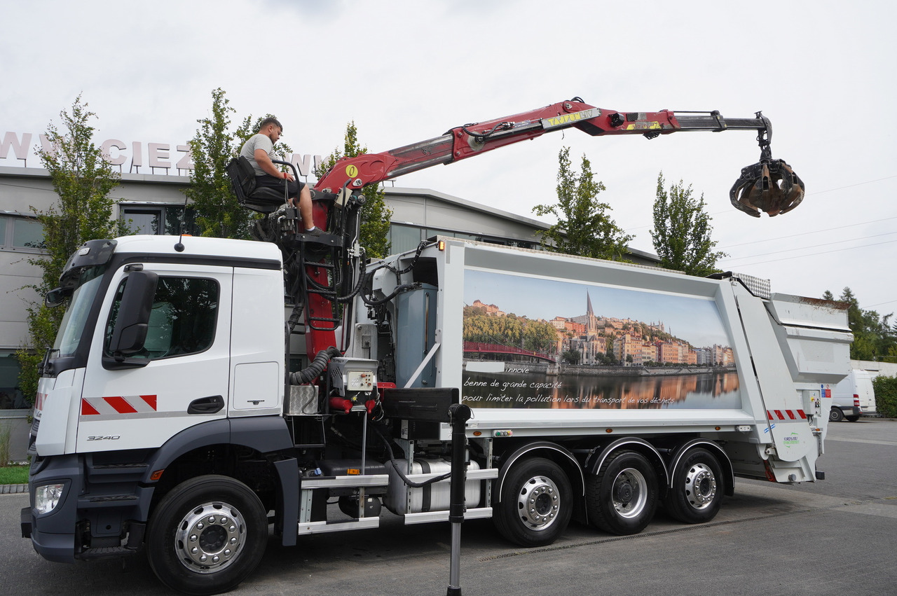 MERCEDES-BENZ Antos 3240 8x2 / Tajfun 5T crane / Farid Industries garbage truck/ 3 steered axles - فراغ شاحنة: صور 1 MERCEDES-BENZ Antos 3240 8x2 / Tajfun 5T crane / Farid Industries garbage truck/ 3 steered axles - فراغ شاحنة: صور 1