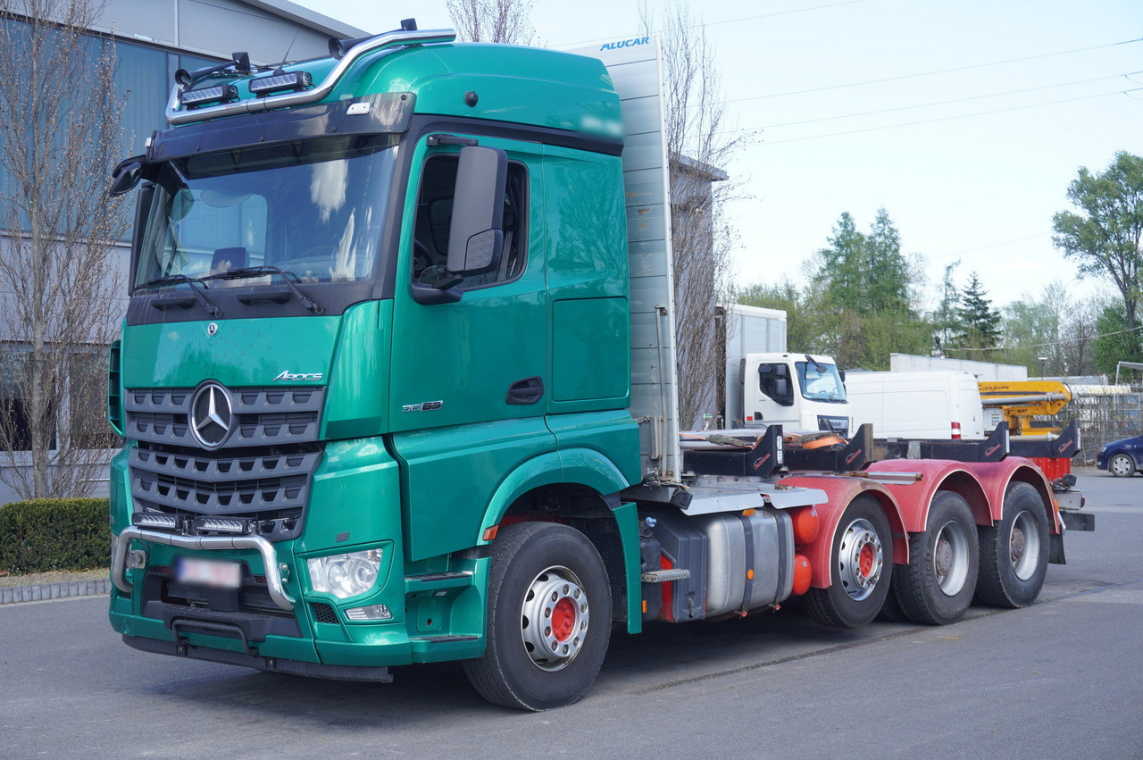 Mercedes-Benz Arocs 3563 8 × 4 / 630 HP / steered axle / Logging superstructure - الشاسيه شاحنة: صور 3 Mercedes-Benz Arocs 3563 8 × 4 / 630 HP / steered axle / Logging superstructure - الشاسيه شاحنة: صور 3