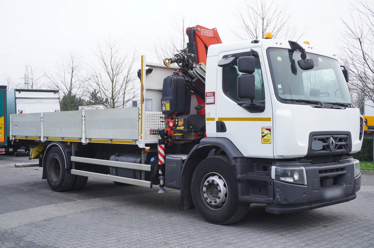 RENAULT C280 DTI 8 / FASSI crane 5.6 T / 560 MTH / range 8 m / Flatbed 15 EPAL - شاحنات مسطحة, شاحنة كرين: صور 2 RENAULT C280 DTI 8 / FASSI crane 5.6 T / 560 MTH / range 8 m / Flatbed 15 EPAL - شاحنات مسطحة, شاحنة كرين: صور 2