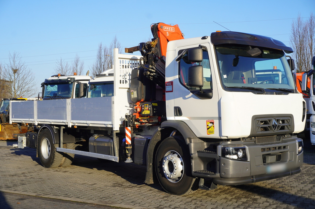 RENAULT RENAULT C320 P 4x2 / FASSI crane 6 T / 140 MTH!!! / range 10 m / Flatbed 15 EPAL / 52 tho. km!!! - شاحنات مسطحة, شاحنة كرين: صور 4 RENAULT RENAULT C320 P 4x2 / FASSI crane 6 T / 140 MTH!!! / range 10 m / Flatbed 15 EPAL / 52 tho. km!!! - شاحنات مسطحة, شاحنة كرين: صور 4