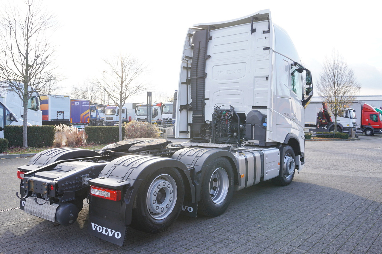 VOLVO FH 500 6x2 Globetrotter XL tractor unit / 2023 / 114 thousand km - شاحنة جرار: صور 5 VOLVO FH 500 6x2 Globetrotter XL tractor unit / 2023 / 114 thousand km - شاحنة جرار: صور 5