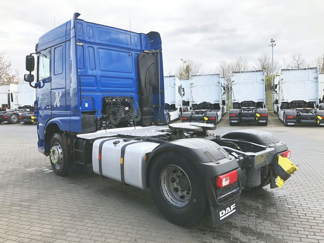 DAF XF 450 FT SC, Hydraulik, Standklima, Navigation - شاحنة جرار: صور 4 DAF XF 450 FT SC, Hydraulik, Standklima, Navigation - شاحنة جرار: صور 4