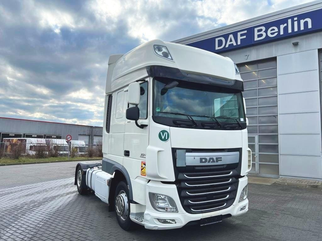 DAF XF 460 FT SSC Intarder 2xTank 1.185 Liter Euro 6 - شاحنة جرار: صور 1 DAF XF 460 FT SSC Intarder 2xTank 1.185 Liter Euro 6 - شاحنة جرار: صور 1