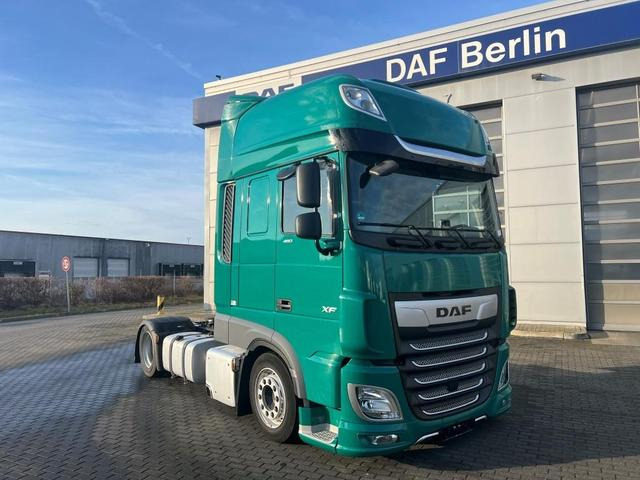 DAF XF 480 FT SSC LowDeck Standklima MX-Brake - شاحنة جرار: صور 1 DAF XF 480 FT SSC LowDeck Standklima MX-Brake - شاحنة جرار: صور 1