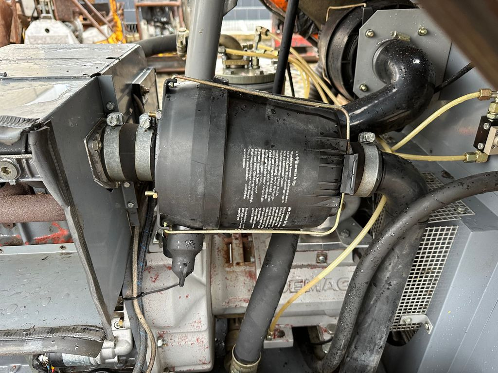 Demag Mannsmann SC40DS-2 7 bar Kompressor - ضاغط الهواء: صور 3 Demag Mannsmann SC40DS-2 7 bar Kompressor - ضاغط الهواء: صور 3