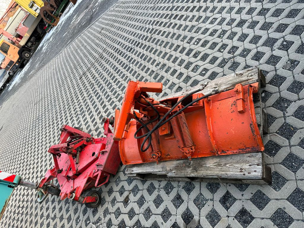 جرارات البلدية Mitsubishi MT 180 DL Winterdienst und mäherwerk: صور 13