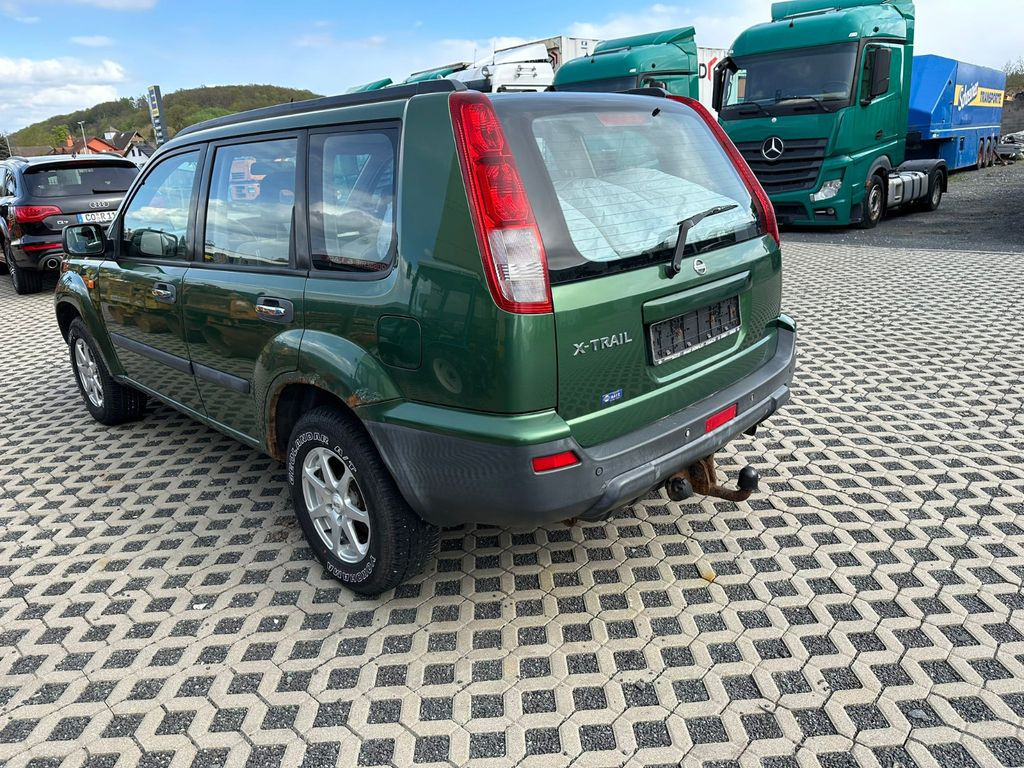 Nissan X-Trail - سيارة دفع رباعي: صور 4 Nissan X-Trail - سيارة دفع رباعي: صور 4