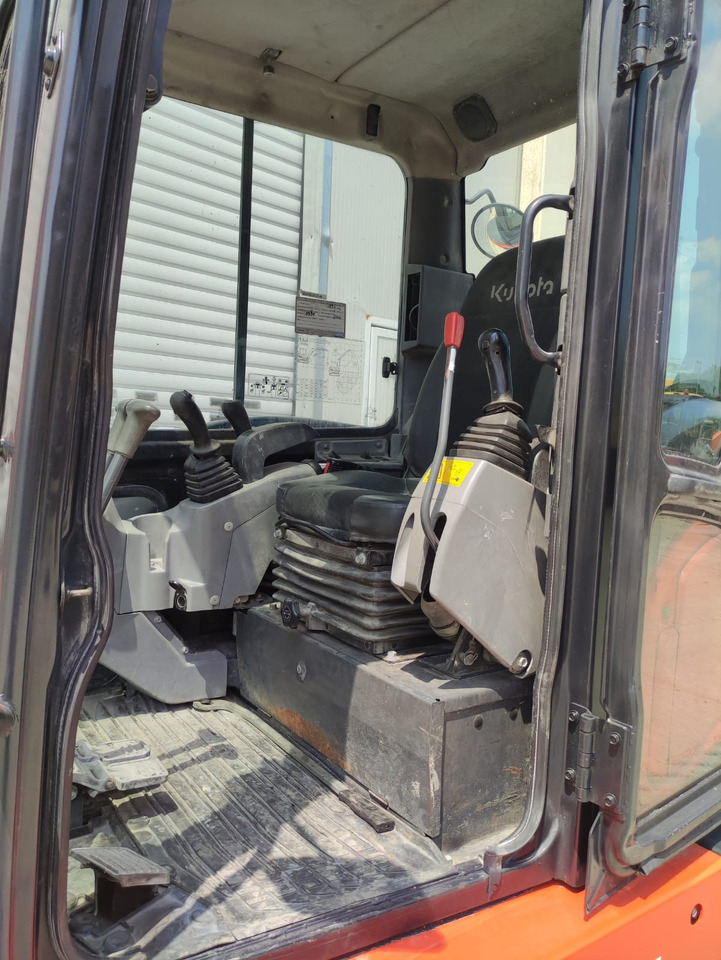 KUBOTA KX057-4 - حفارة مصغرة: صور 5 KUBOTA KX057-4 - حفارة مصغرة: صور 5