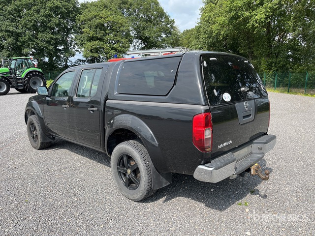 2008 Nissan Navara 4x4 Dual Cab Pickup - شاحنة البيك أب: صور 3 2008 Nissan Navara 4x4 Dual Cab Pickup - شاحنة البيك أب: صور 3