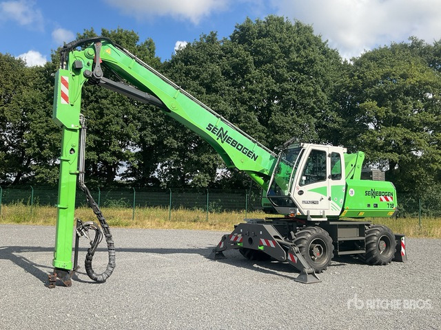 2009 Sennebogen 718 MultiCab Wheel Material Handler - معدات المناولة: صور 1 2009 Sennebogen 718 MultiCab Wheel Material Handler - معدات المناولة: صور 1