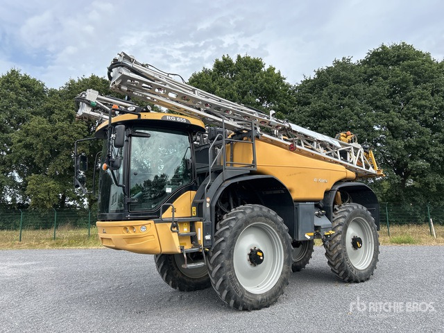 2010 Challenger RoGator 655 30 m 4x4 High Clearance Self-Propelled Sprayer - آلة الرش ذاتية الحركة: صور 2 2010 Challenger RoGator 655 30 m 4x4 High Clearance Self-Propelled Sprayer - آلة الرش ذاتية الحركة: صور 2