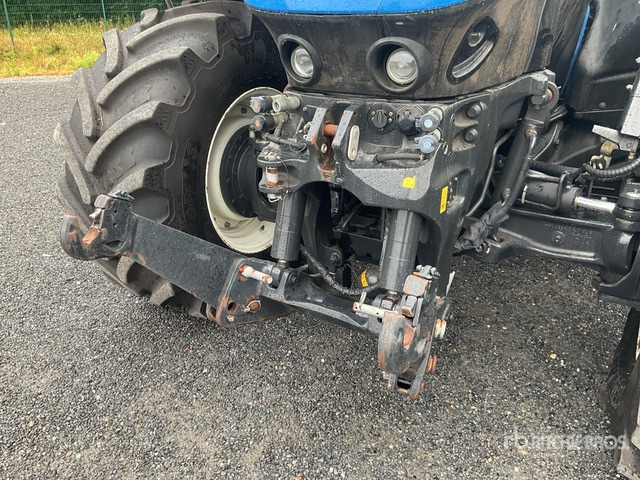 2016 New Holland T 7.315 Auto Command HD 4WD Tractor - جرار: صور 4 2016 New Holland T 7.315 Auto Command HD 4WD Tractor - جرار: صور 4