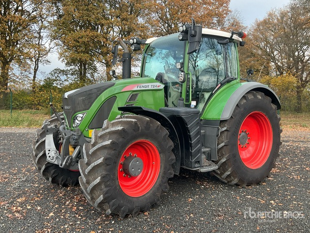 2019 Fendt 724 Vario ProfiPlus S4 4WD Tractor - جرار: صور 2 2019 Fendt 724 Vario ProfiPlus S4 4WD Tractor - جرار: صور 2