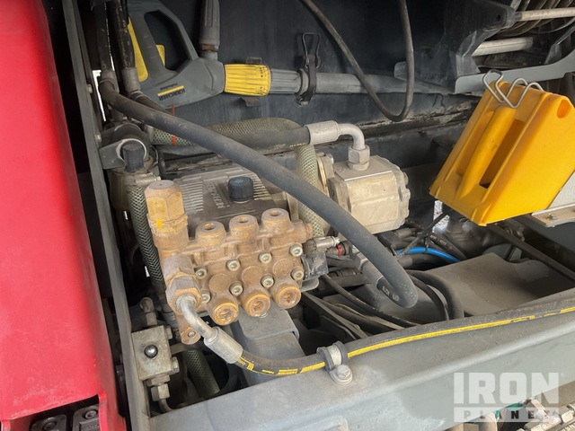 2019 Kaercher MC250 Sweeper/ Kehrmaschine - سياره كنس شوارع: صور 5 2019 Kaercher MC250 Sweeper/ Kehrmaschine - سياره كنس شوارع: صور 5