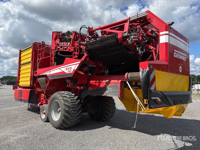 2020 Grimme EVO 280 ClodSep Pull Type 2 Row Potato Harvester - حصادة البطاطس: صور 3 2020 Grimme EVO 280 ClodSep Pull Type 2 Row Potato Harvester - حصادة البطاطس: صور 3