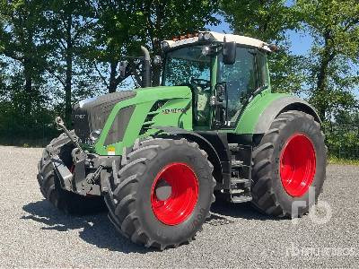 FENDT 828 VARIO SCR P Plus - جرار: صور 1 FENDT 828 VARIO SCR P Plus - جرار: صور 1