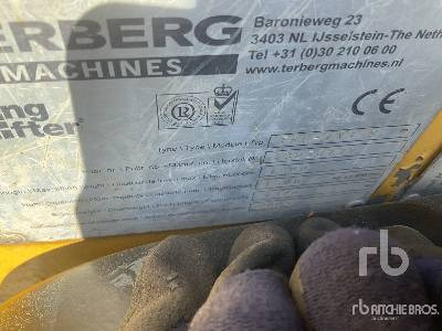 KING LIFTER TKL-1X3-S - شاحنات الطرق الوعرة: صور 5 KING LIFTER TKL-1X3-S - شاحنات الطرق الوعرة: صور 5