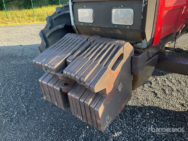 Massey Ferguson 8140 4WD Tractor - جرار: صور 5 Massey Ferguson 8140 4WD Tractor - جرار: صور 5