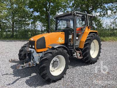 RENAULT CERES 85X TWINS (Inoperable) - جرار: صور 1 RENAULT CERES 85X TWINS (Inoperable) - جرار: صور 1