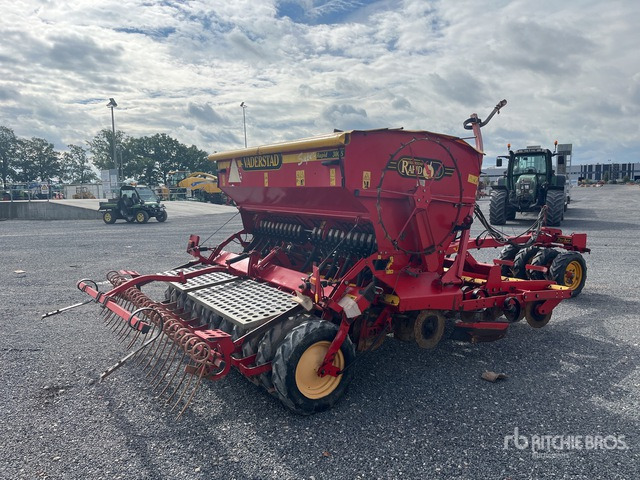 Vaederstad Rapid Air Seeder - الة بذر: صور 3 Vaederstad Rapid Air Seeder - الة بذر: صور 3