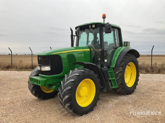 2005 John Deere 6820 Premium 4WD Tractor - جرار: صور 2 2005 John Deere 6820 Premium 4WD Tractor - جرار: صور 2